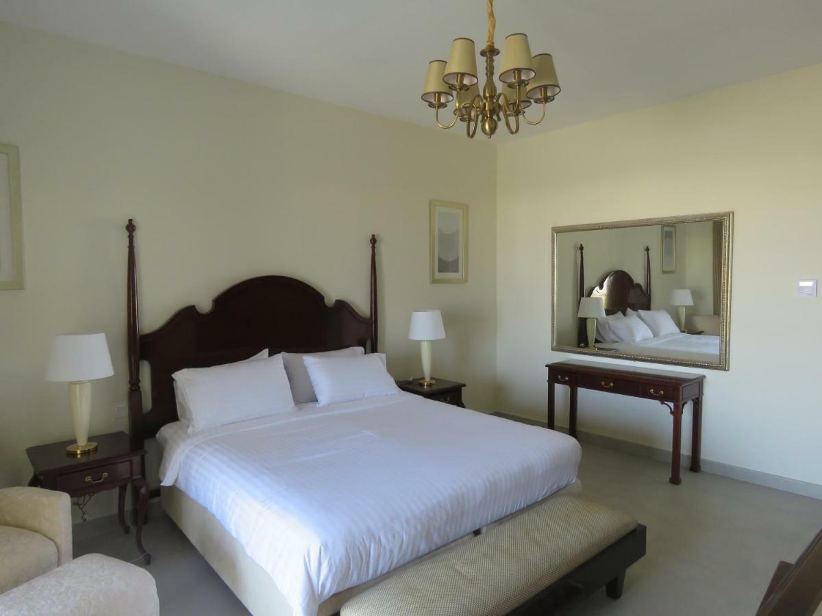 Holiday Home 3 Bedroom Seaview 拉斯阿尔卡麦 外观 照片